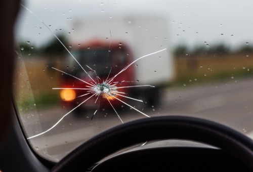 RV windshield, Are There Any Benefits To Repairing an RV Windshield?